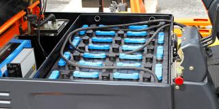 АКБ для штабелеров